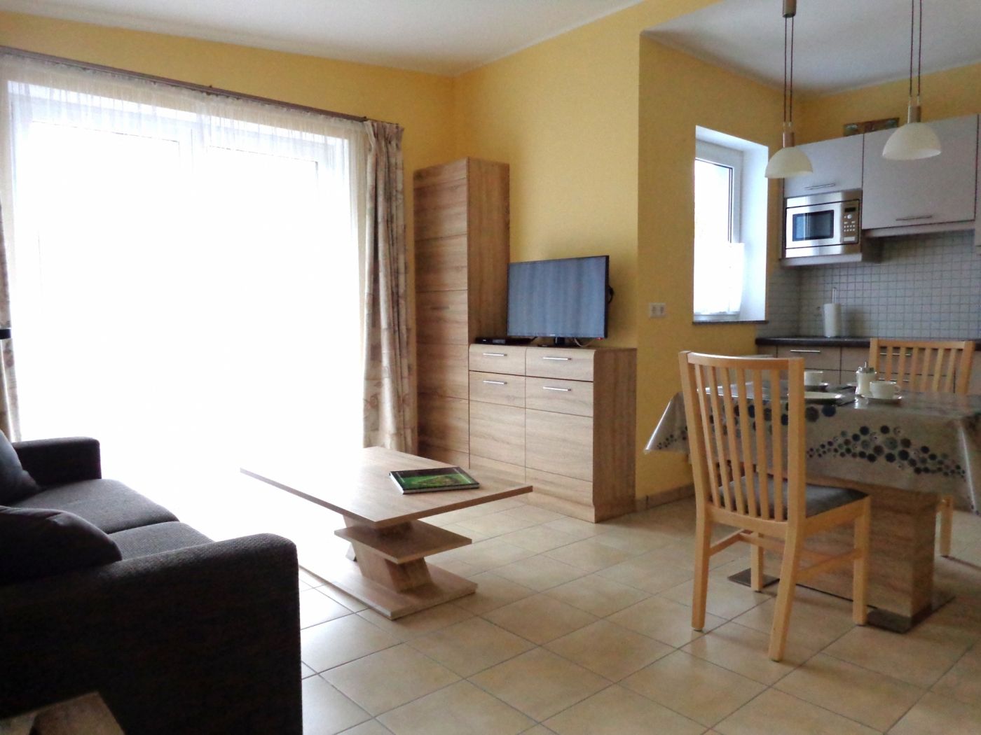 Apilah Cottage 1
