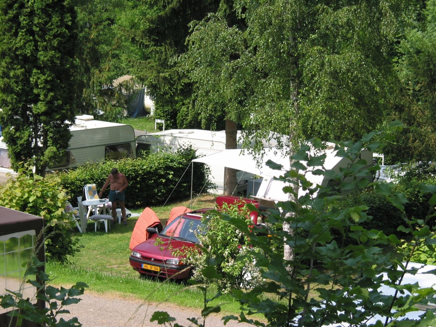 Camping Um Bierg