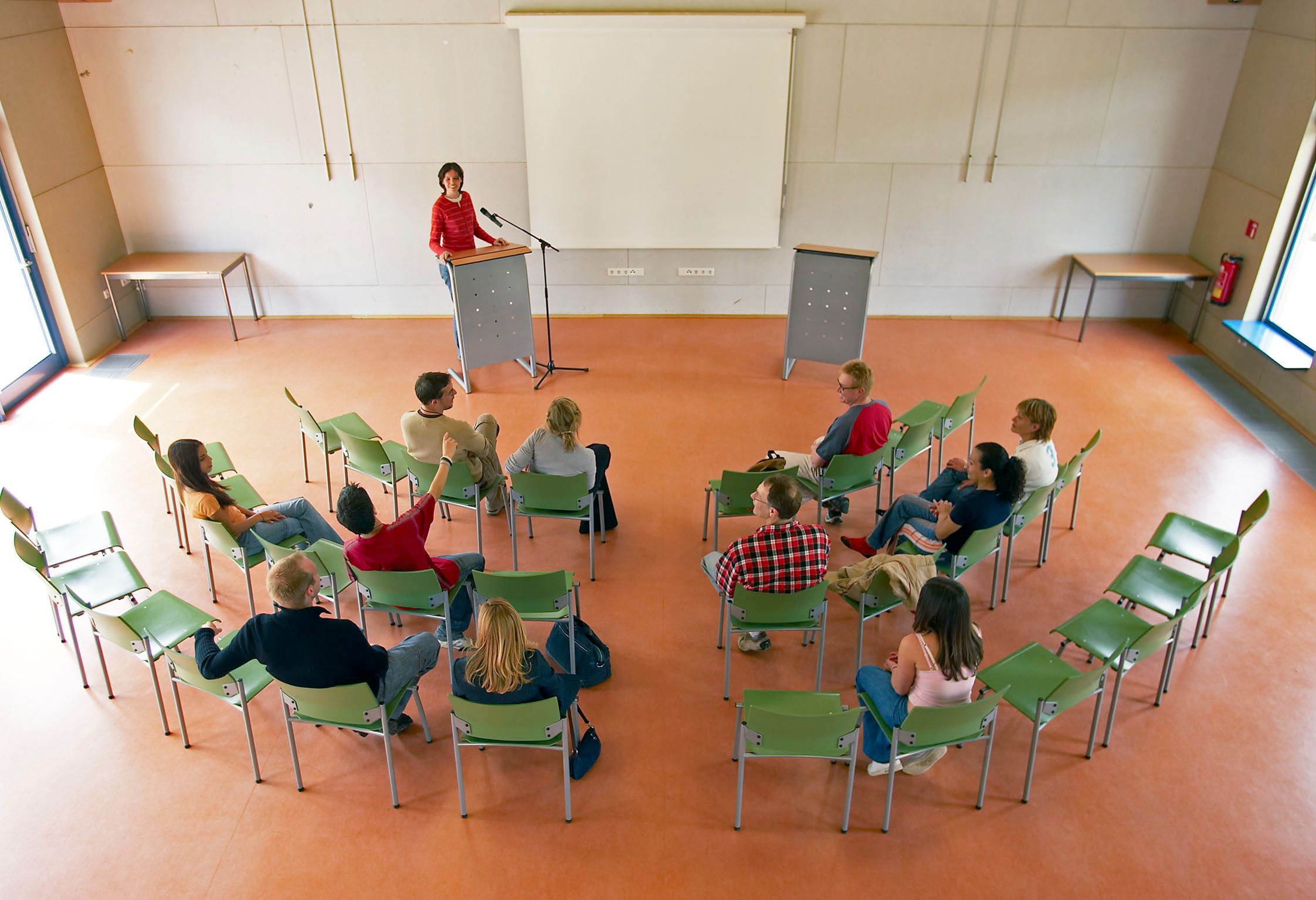 Youth hostel Lultzhausen - meeting room