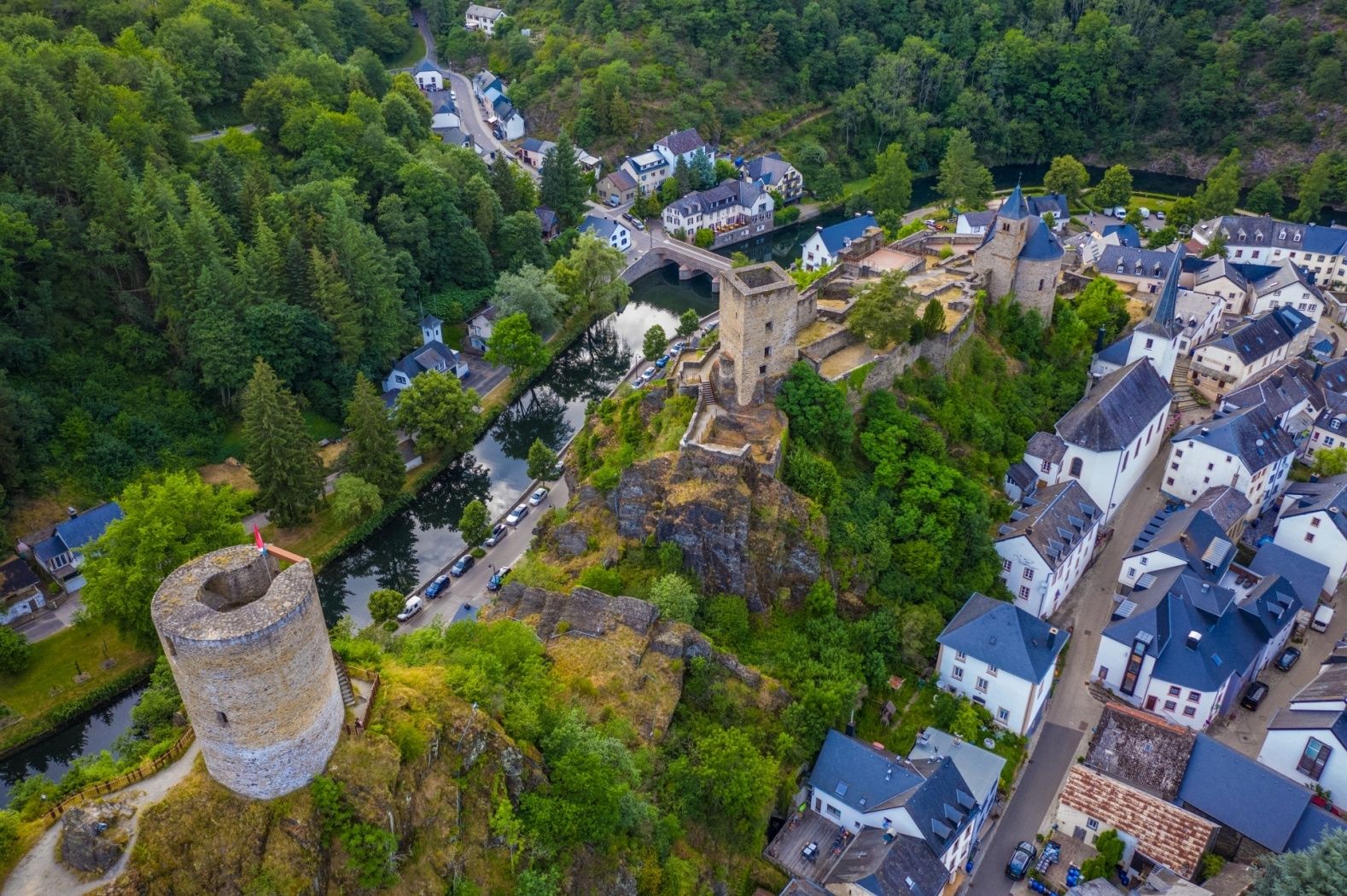 Burg Esch-sur-Sûre