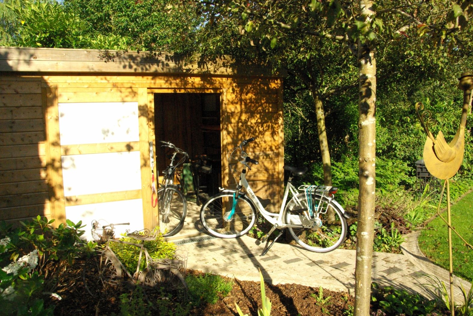 Apilah Cottage 1