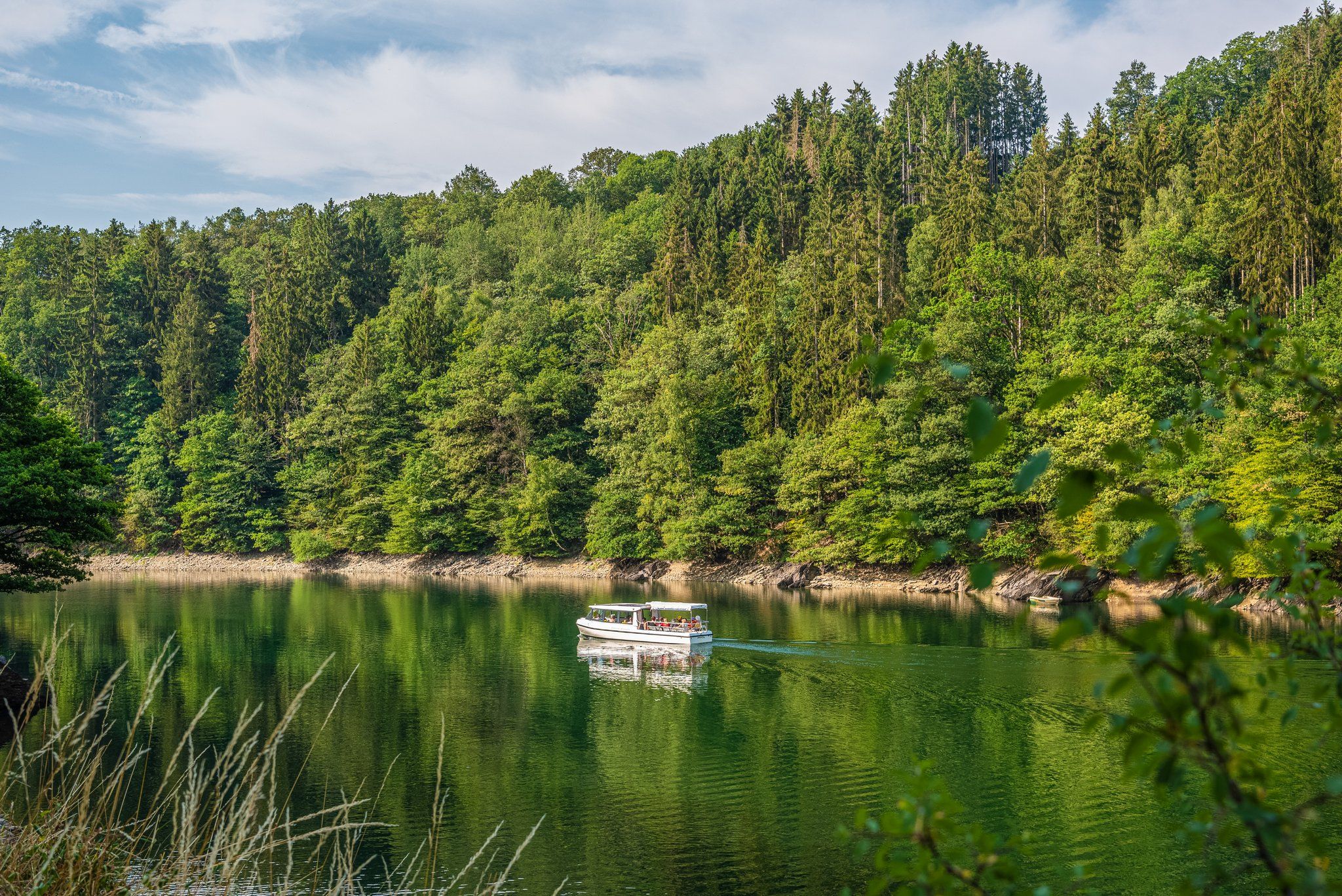 Bateau solaire Lac de la Haute-Sûre