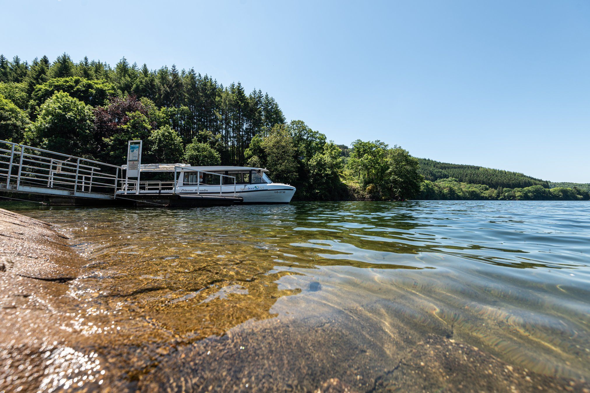 Lac de la Haute-Sûre Bateau solaire