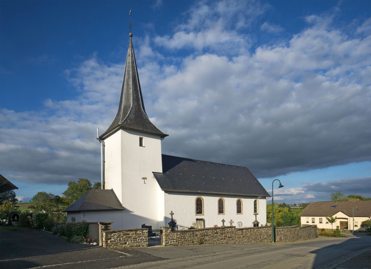 Lullange Kirche