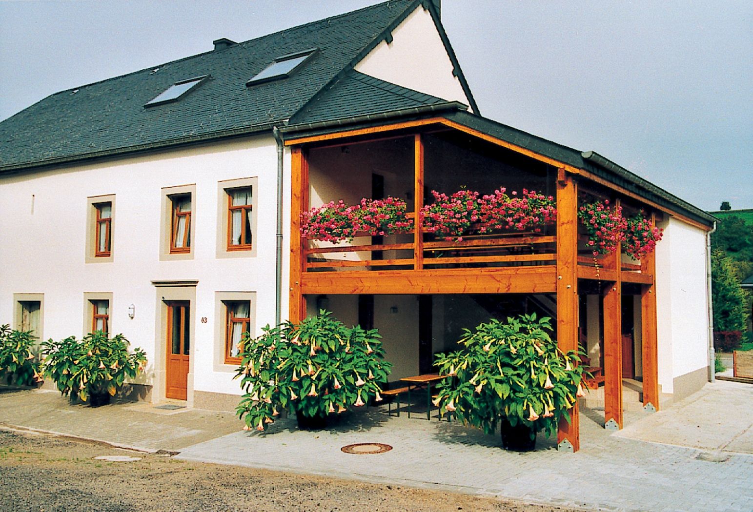 Weber-Posing Marie-Louise 98m2 Gilsdorf