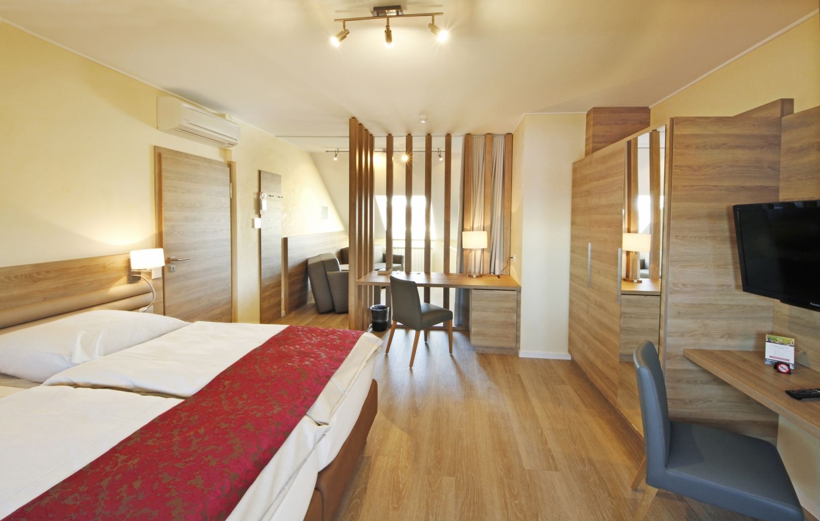 Hotel-Restaurant St-Fiacre Zimmer