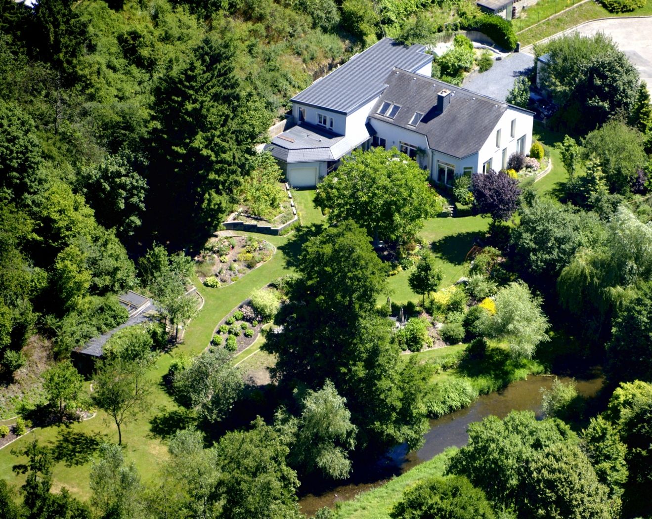 Apilah Cottage 2