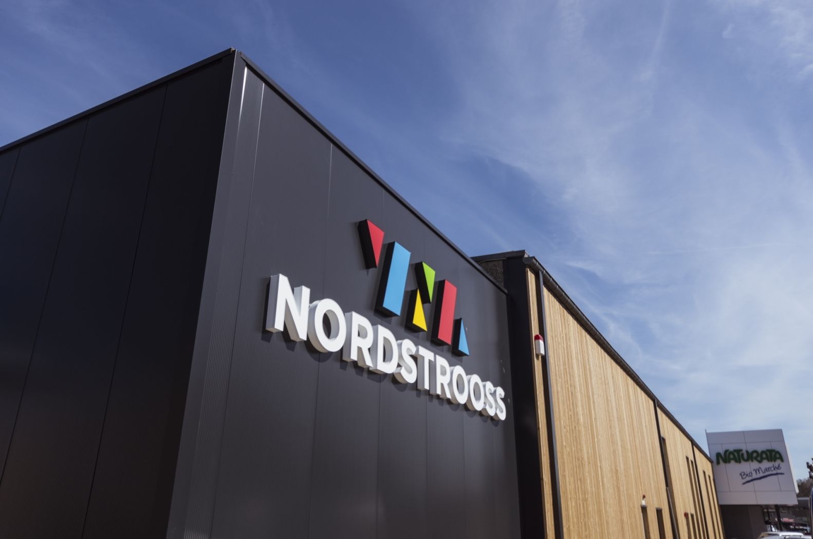 Nordstrooss Shopping Mile Marnach